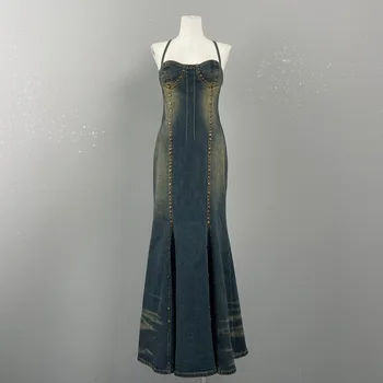 2023 Весенне-летнее женское Новое Тонкое джинсовое платье-труба на тонких бретельках с вышивкой-клеш в винтажном стиле, сексуальное, с открытой спиной, роскошное, повседневное.