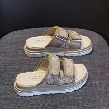 Женские тапочки от известного дизайнера, высококачественные парусиновые женские сандалии на платформе, нескользящая пляжная обувь, повседневная женская обувь.