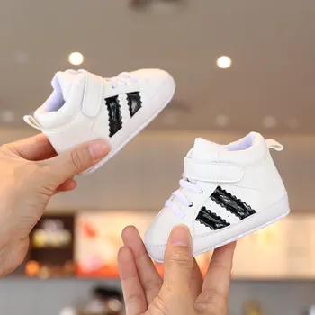 Мужская и женская модная повседневная обувь для малышей, кроссовки на мягкой подошве из искусственной кожи, обувь для новорожденных 0-18 месяцев, обувь для малышей
