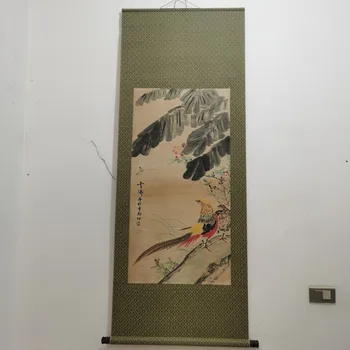 Ручная роспись цветов и птиц Ван Сюэтао в среднем зале литературы, каллиграфии и живописи
